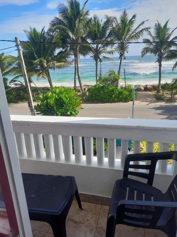 White Surfing Beach Resort อูนาวาตูนา ภายนอก รูปภาพ