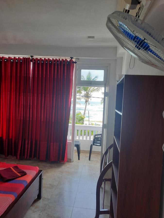 White Surfing Beach Resort อูนาวาตูนา ภายนอก รูปภาพ