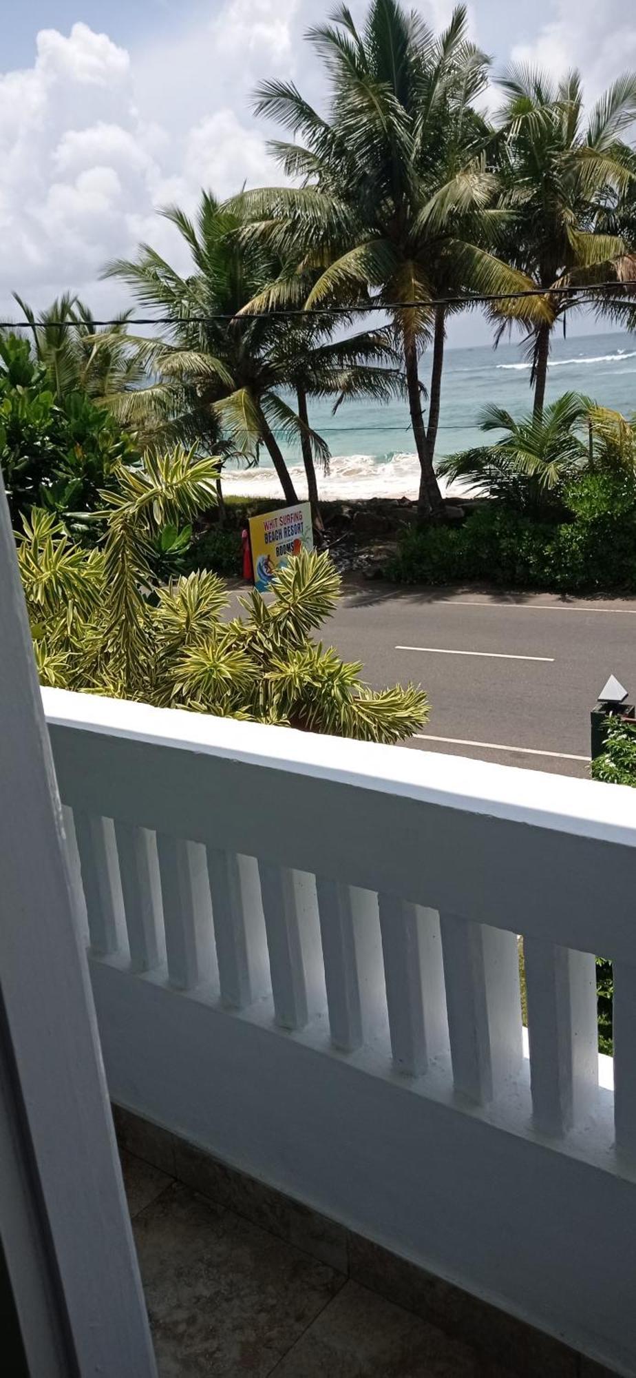 White Surfing Beach Resort อูนาวาตูนา ภายนอก รูปภาพ